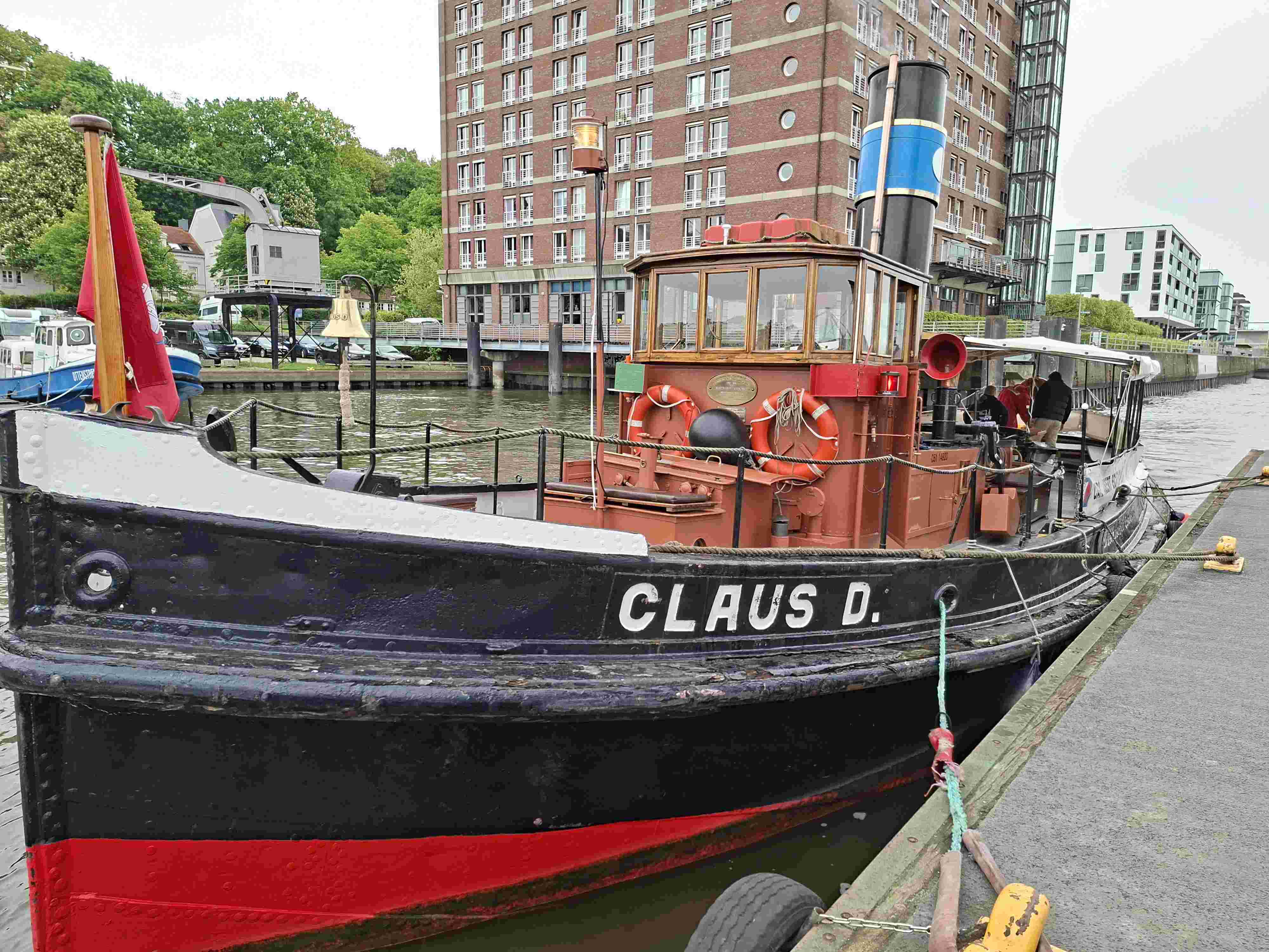 Claus D